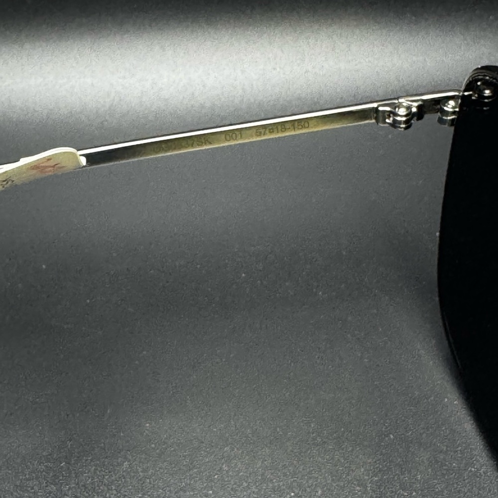 Gucci Sunglasses GG0837SK - Picture 5 of 5